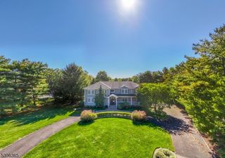 15 Ditzel Farm Ct, Scotch Plains Twp., NJ 07076