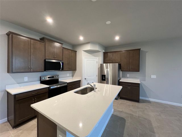 9140 AURELIA AVENUE, Parrish, FL 34219