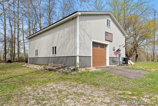 7208 W Dickerson Lake Road, Pine Twp, MI 48838