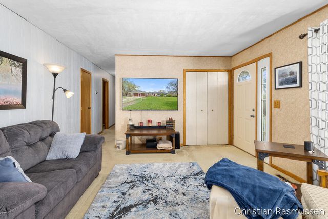 7208 W Dickerson Lake Road, Pine Twp, MI 48838