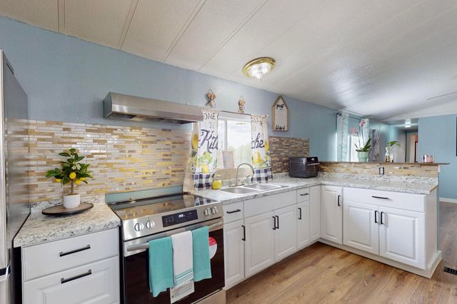 9989 Cove Meadow Drive, Little Elm, TX 75068