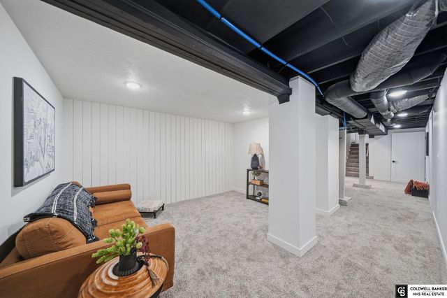 1421 N 40th Street, Lincoln, NE 68503