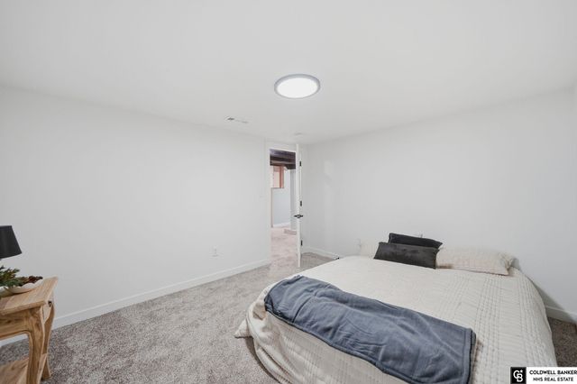 1421 N 40th Street, Lincoln, NE 68503