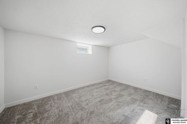 1421 N 40th Street, Lincoln, NE 68503