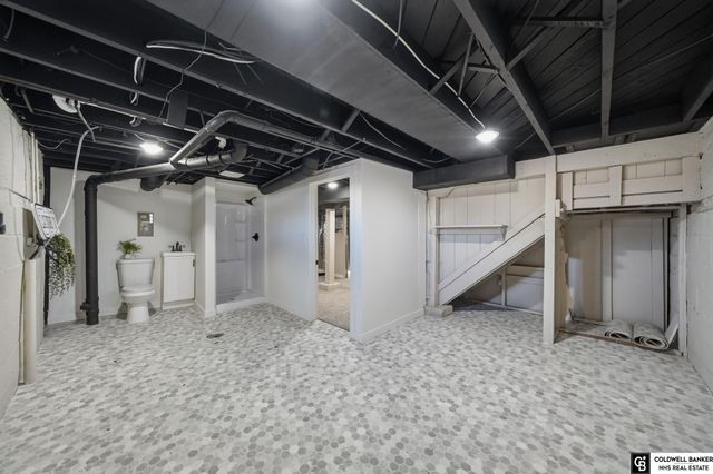 1421 N 40th Street, Lincoln, NE 68503