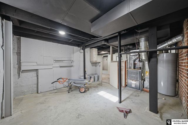 1421 N 40th Street, Lincoln, NE 68503