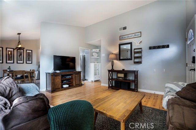 28291 Bockdale Ave., Canyon Country (santa Clarita), CA 91387