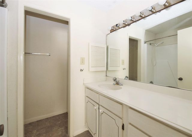 5711 Sugar Hill 95, Houston, TX 77057