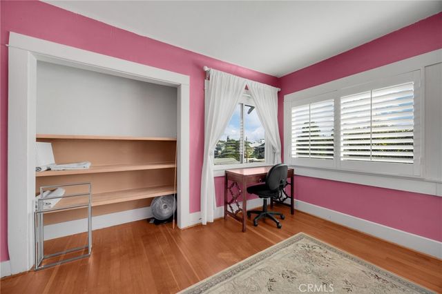 552 S St Louis, Los Angeles, CA 90033