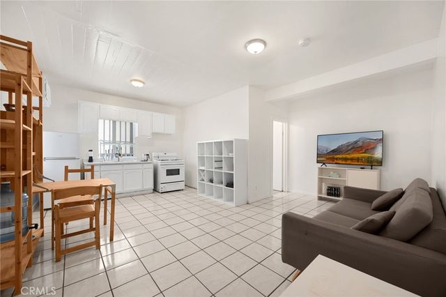 552 S St Louis, Los Angeles, CA 90033