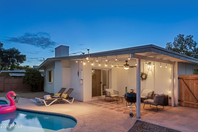 1249 E BISHOP Drive, Tempe, AZ 85282