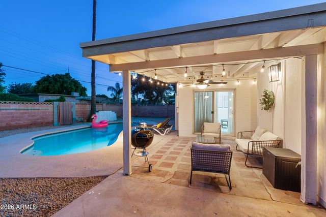 1249 E BISHOP Drive, Tempe, AZ 85282
