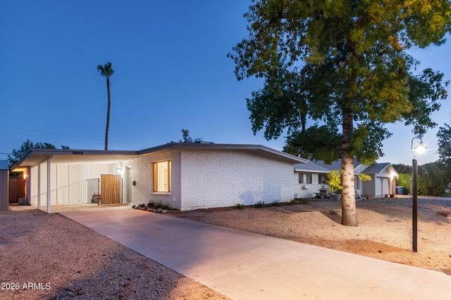 1249 E BISHOP Drive, Tempe, AZ 85282