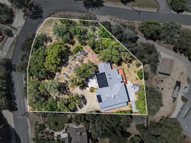 2566 Westville Trl, Cool, CA 95614