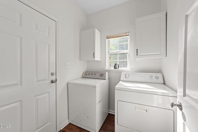 1009 Starkland Way, Holly Springs, NC 27540