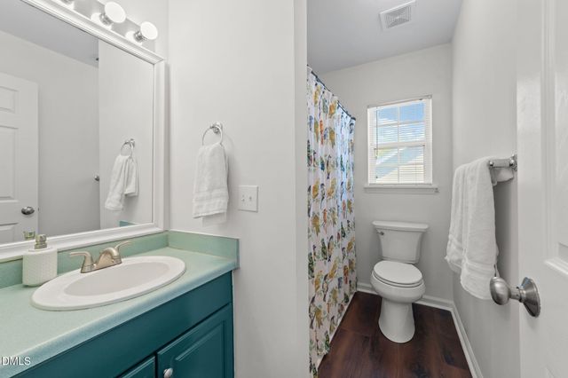 1009 Starkland Way, Holly Springs, NC 27540