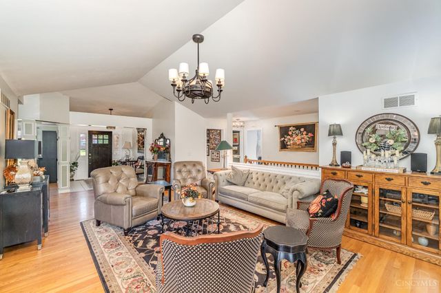 532 Hopper View Bluff, Pierce Twp, OH 45255