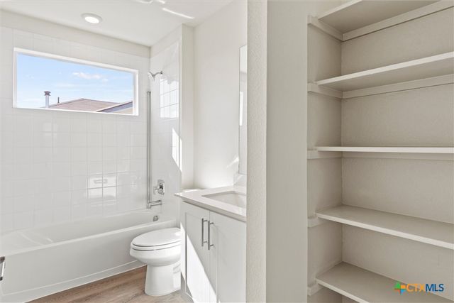 530 Wilshire Road, San Marcos, TX 78666