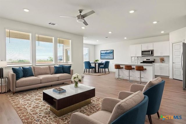 530 Wilshire Road, San Marcos, TX 78666