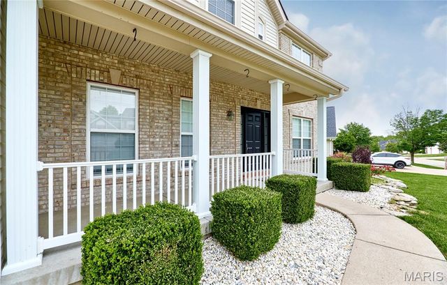 987 Bentley Park Circles, O'fallon, MO 63368