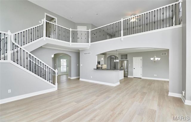 987 Bentley Park Circles, O'fallon, MO 63368