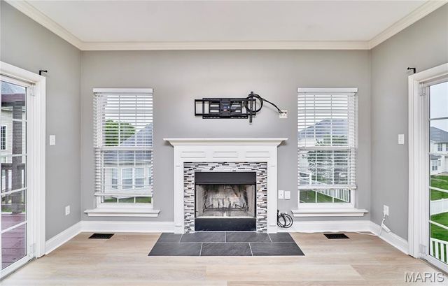 987 Bentley Park Circles, O'fallon, MO 63368