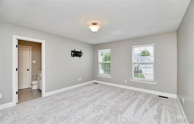 987 Bentley Park Circles, O'fallon, MO 63368