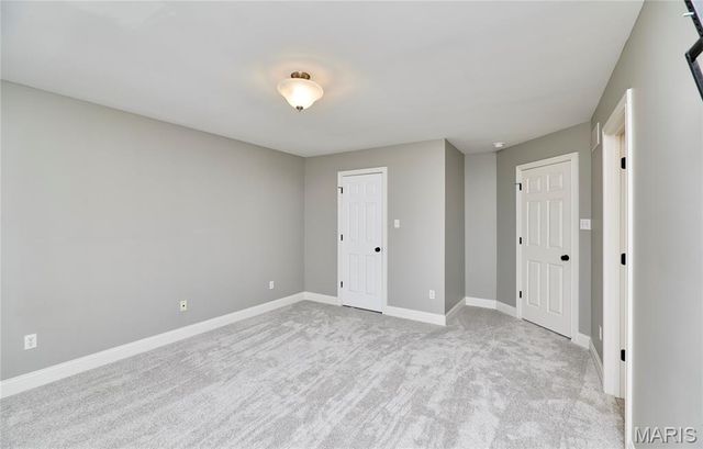 987 Bentley Park Circles, O'fallon, MO 63368