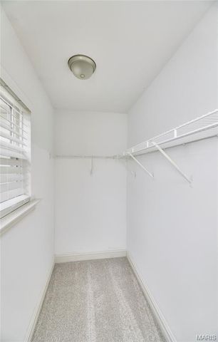 987 Bentley Park Circles, O'fallon, MO 63368