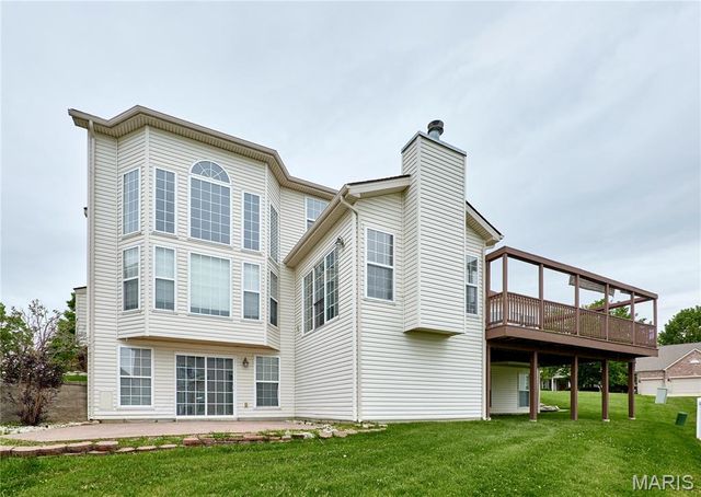 987 Bentley Park Circles, O'fallon, MO 63368
