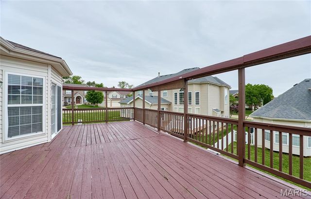 987 Bentley Park Circles, O'fallon, MO 63368