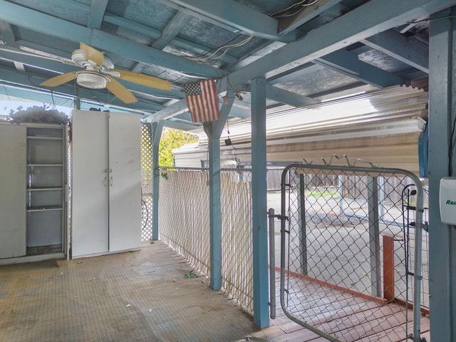 1223 Poplar St, Oakdale, CA 95361