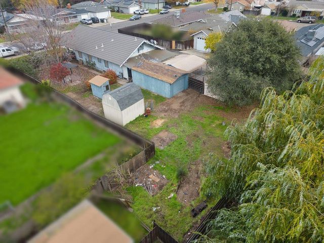 1223 Poplar St, Oakdale, CA 95361