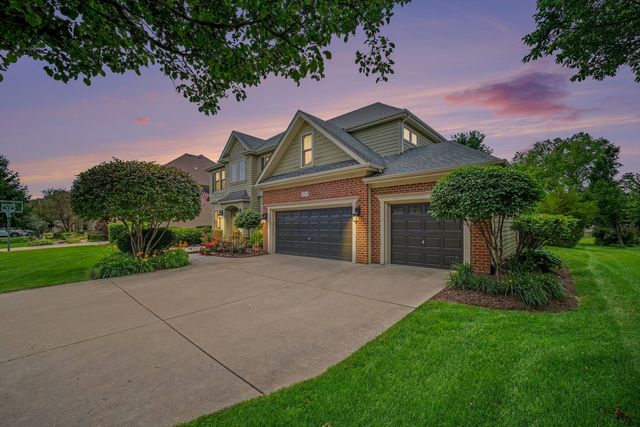 430 Pheasant Hill Drive, North Aurora, IL 60542