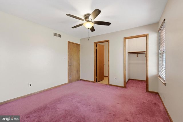 50 HIGHLAND AVE, Sicklerville, NJ 08081