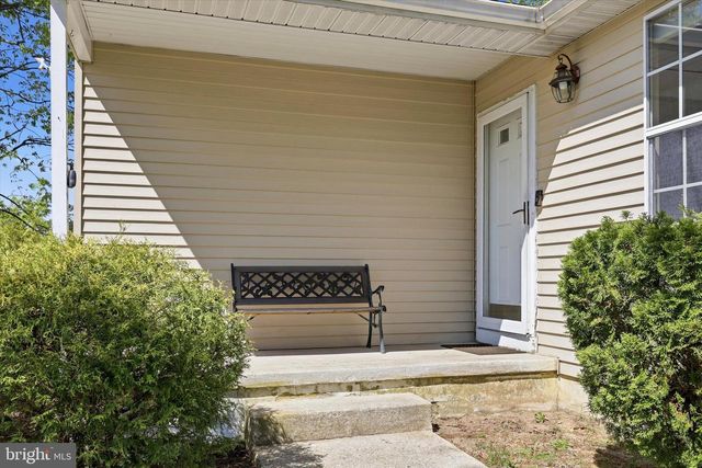 50 HIGHLAND AVE, Sicklerville, NJ 08081