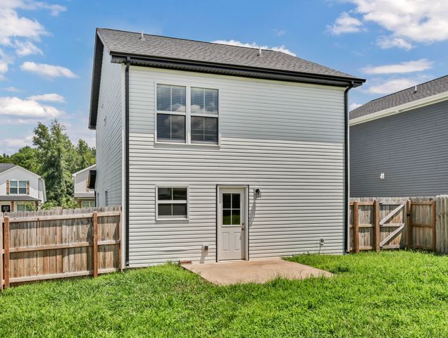 144 Quarry Ridge Rd, Clarksville, TN 37043