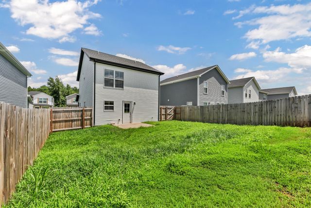 144 Quarry Ridge Rd, Clarksville, TN 37043