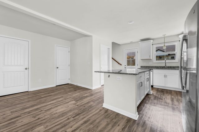 144 Quarry Ridge Rd, Clarksville, TN 37043