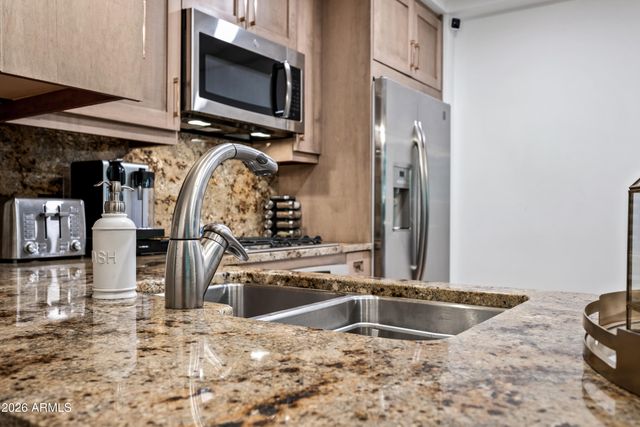 7151 E Rancho Vista Drive E 1009, Scottsdale, AZ 85251