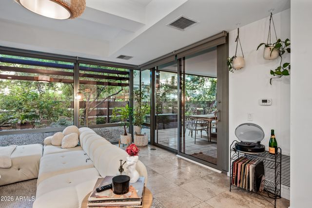7151 E Rancho Vista Drive E 1009, Scottsdale, AZ 85251