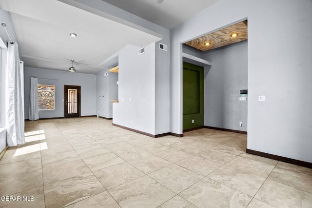 12813 COZY COVE Avenue, El Paso, TX 79938