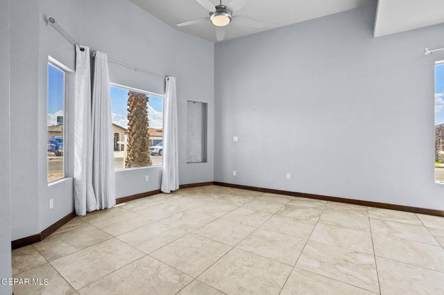 12813 COZY COVE Avenue, El Paso, TX 79938