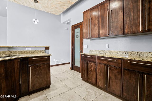 12813 COZY COVE Avenue, El Paso, TX 79938