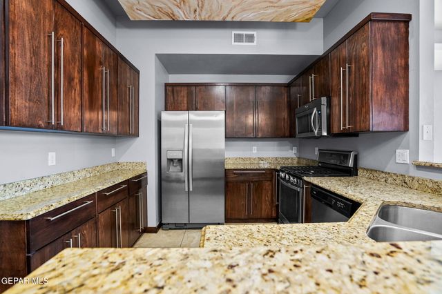 12813 COZY COVE Avenue, El Paso, TX 79938