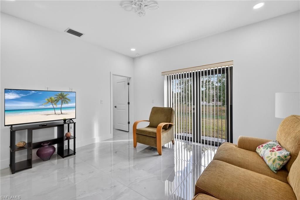 1146 Ecrue ST E, LEHIGH ACRES, FL 33974 — photo 5