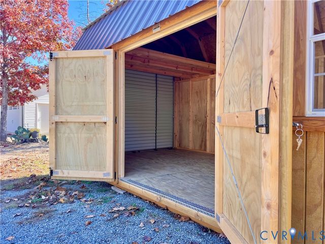 5022 Abilene Rd, Farmville, VA 23901