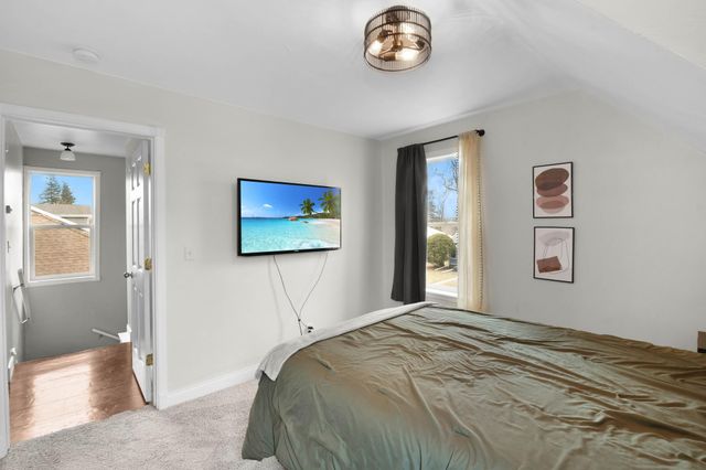 451 16th Avenue S, Fargo, ND 58103