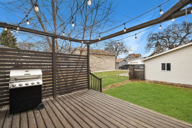 451 16th Avenue S, Fargo, ND 58103