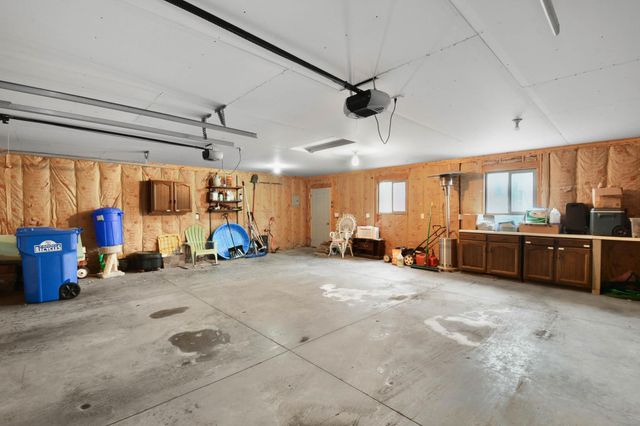 451 16th Avenue S, Fargo, ND 58103